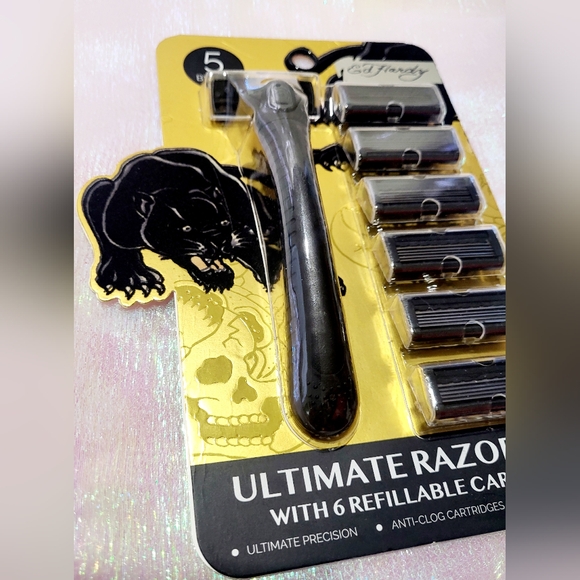 Ed Hardy bundle - Picture 4 of 10